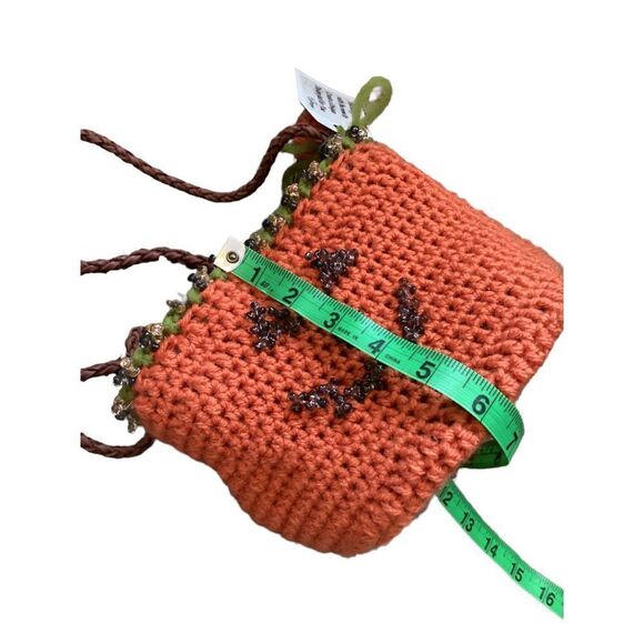 New Crossbody Pumpkin Bag - Picture 10 of 11